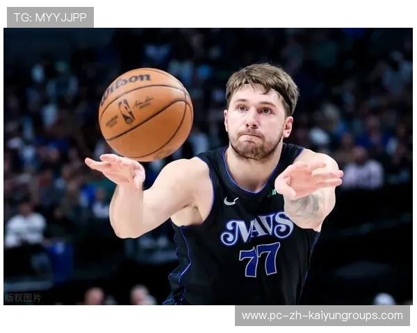 东契奇压哨一投打进,独行侠主场欢腾