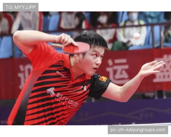 国乒一哥现场看英超，体育明星跨界引发新话题，中国乒超联赛外国球员