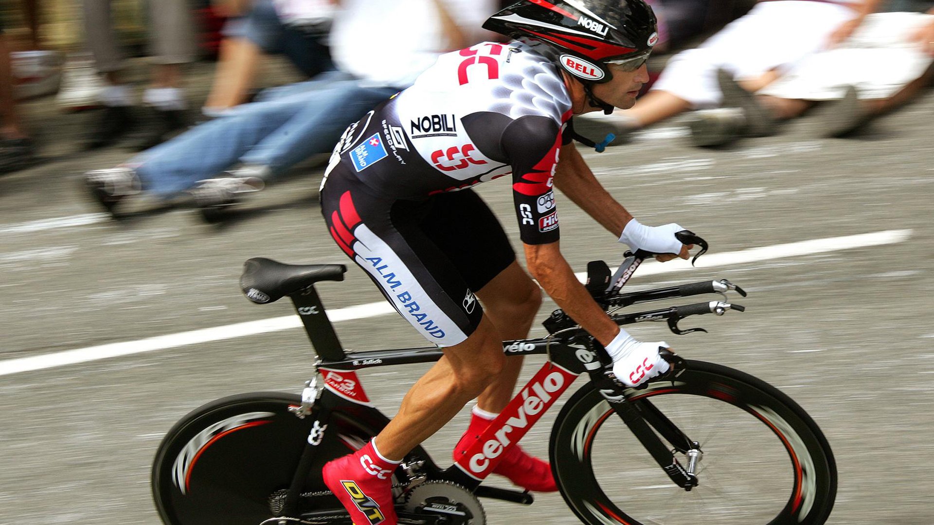 开云网址-伦敦马拉松本年度亮点赛事，跑手创历史佳绩，伦敦马拉松比赛时间